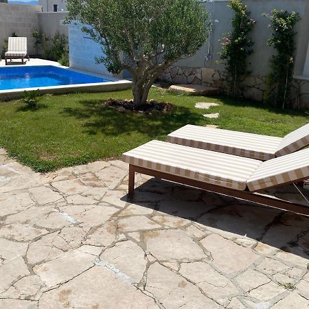 Villa Mediterra Garden & Pool Bol Exteriör bild